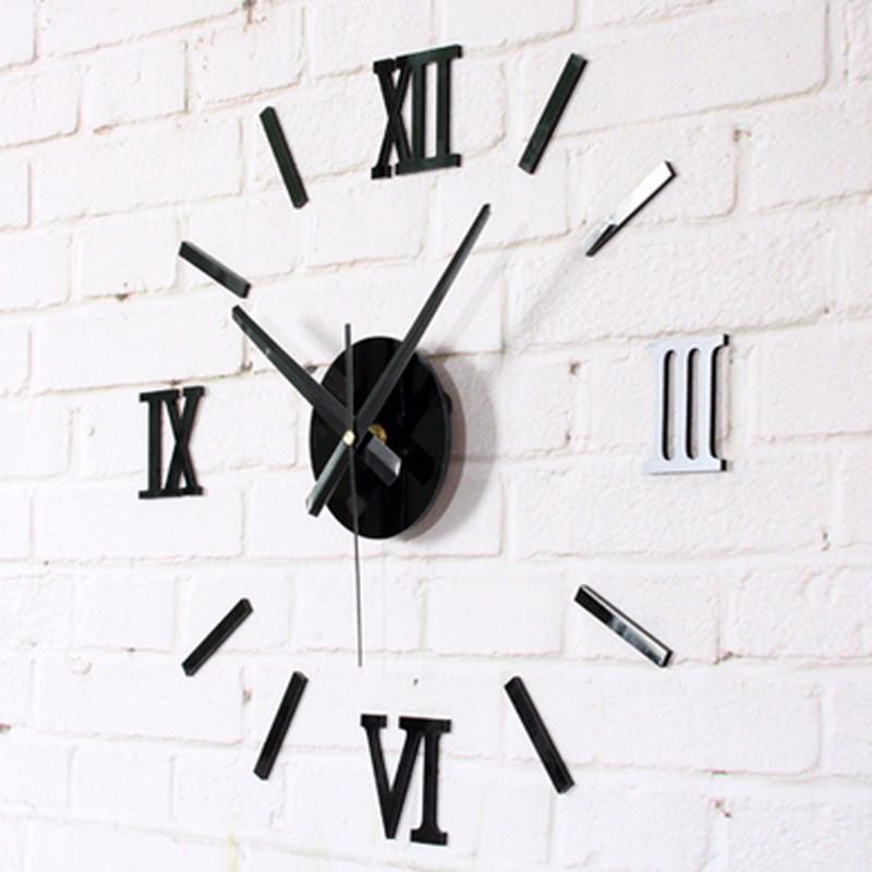 Самозалепващ се стенен часовник с римски цифри