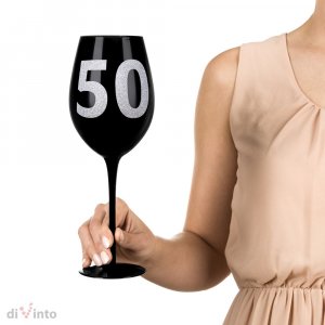 Огромна чаша за вино за 50-ия рожден ден